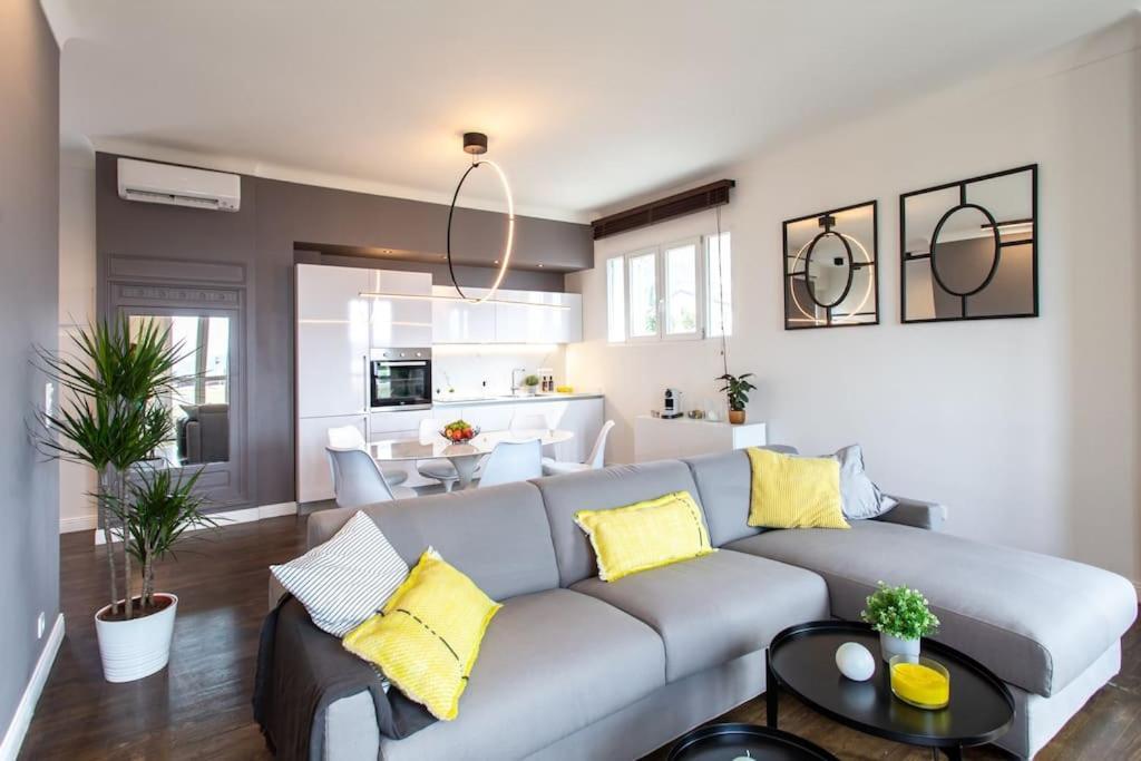 #24 Marie-Claire Suite Sea View/Balcony/Ac/5Min Port Villefranche-sur-Mer Exterior foto
